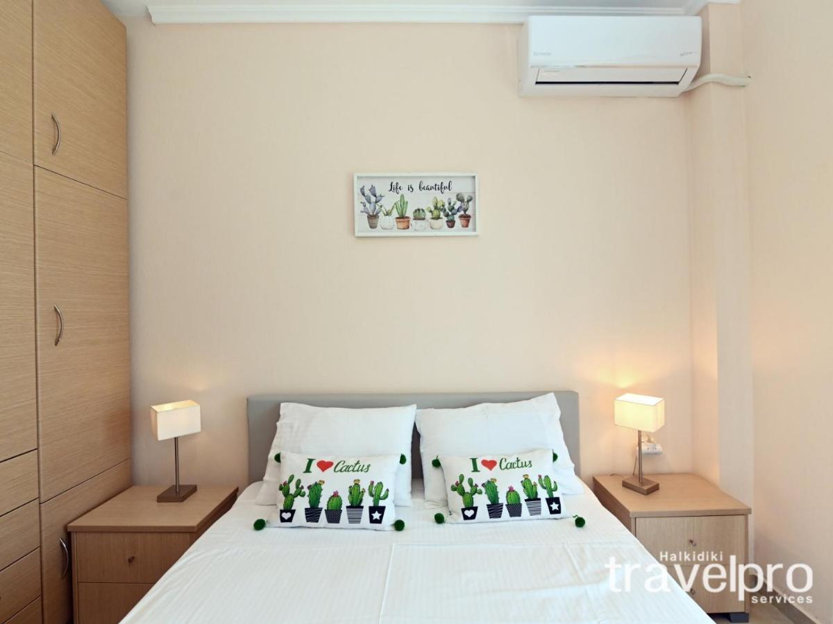 Villa Iris By Rentalspro Services - Agios Mamas Beach Eksteriør billede