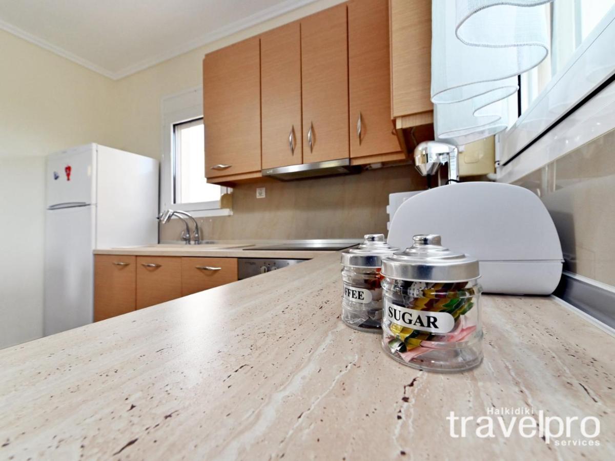 Villa Iris By Rentalspro Services - Agios Mamas Beach Eksteriør billede
