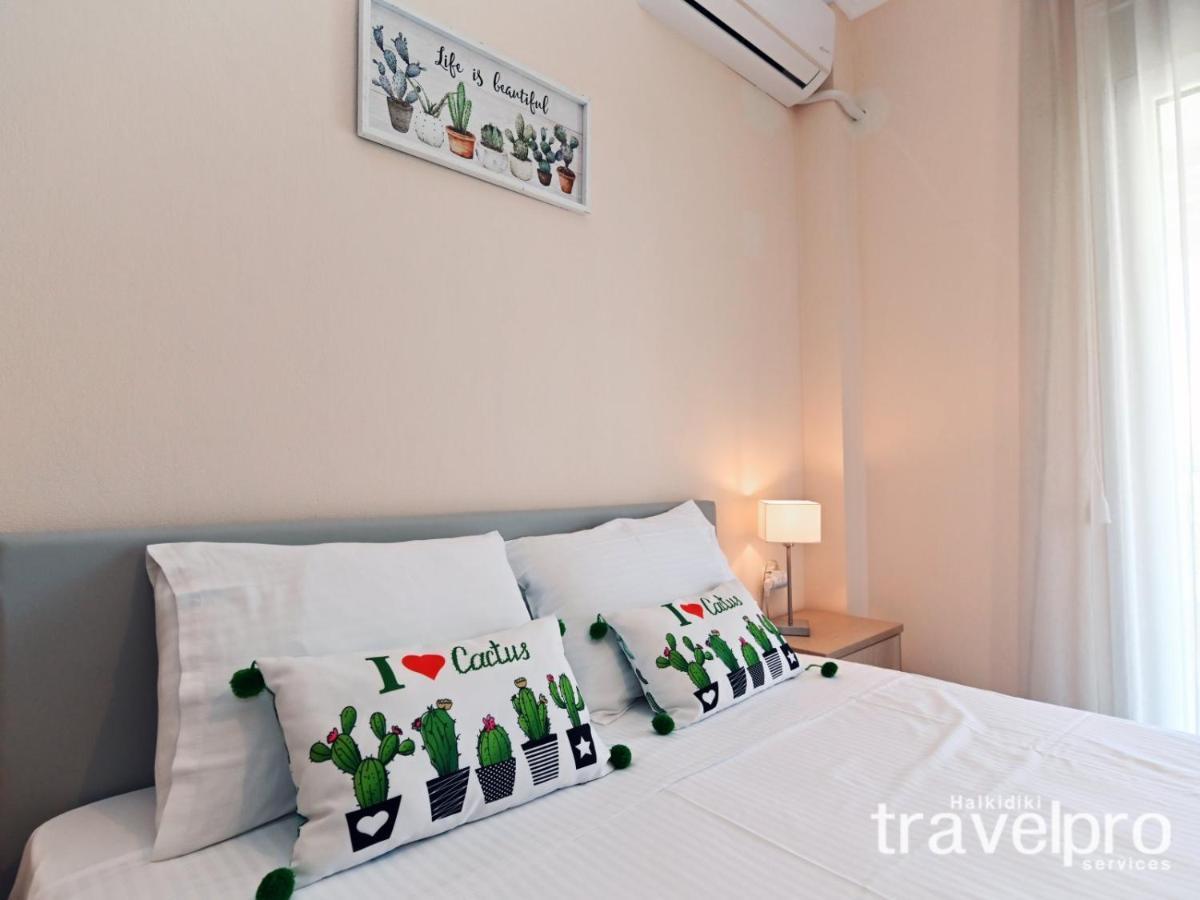 Villa Iris By Rentalspro Services - Agios Mamas Beach Eksteriør billede