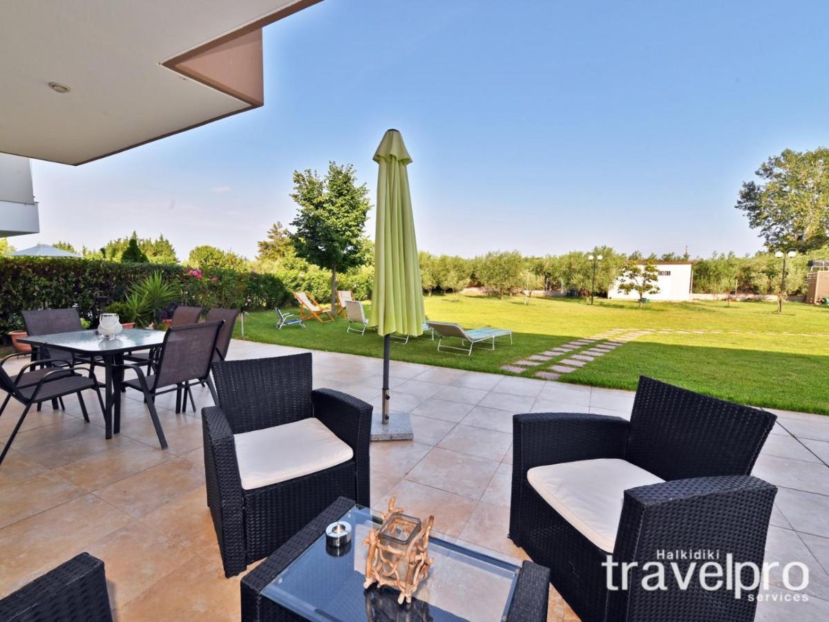 Villa Iris By Rentalspro Services - Agios Mamas Beach Eksteriør billede