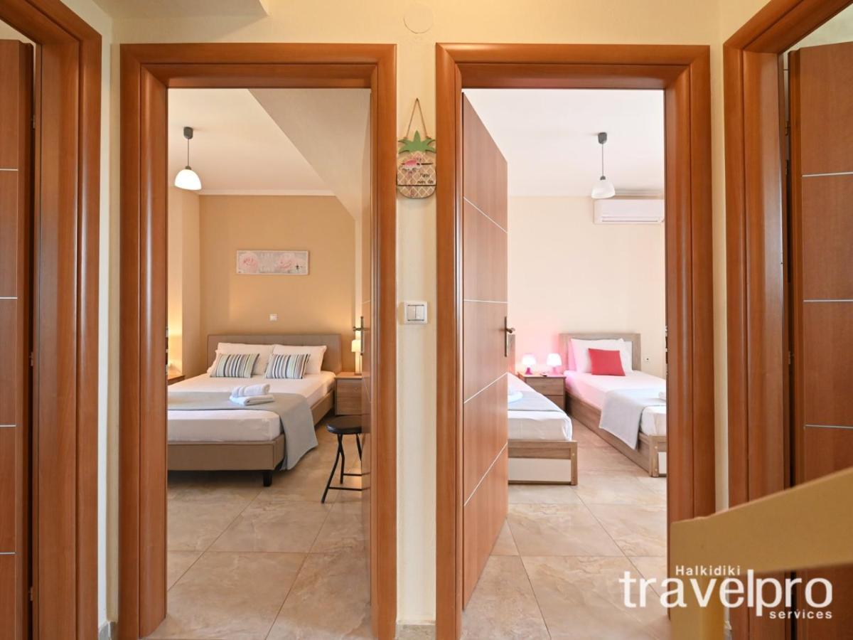 Villa Iris By Rentalspro Services - Agios Mamas Beach Eksteriør billede