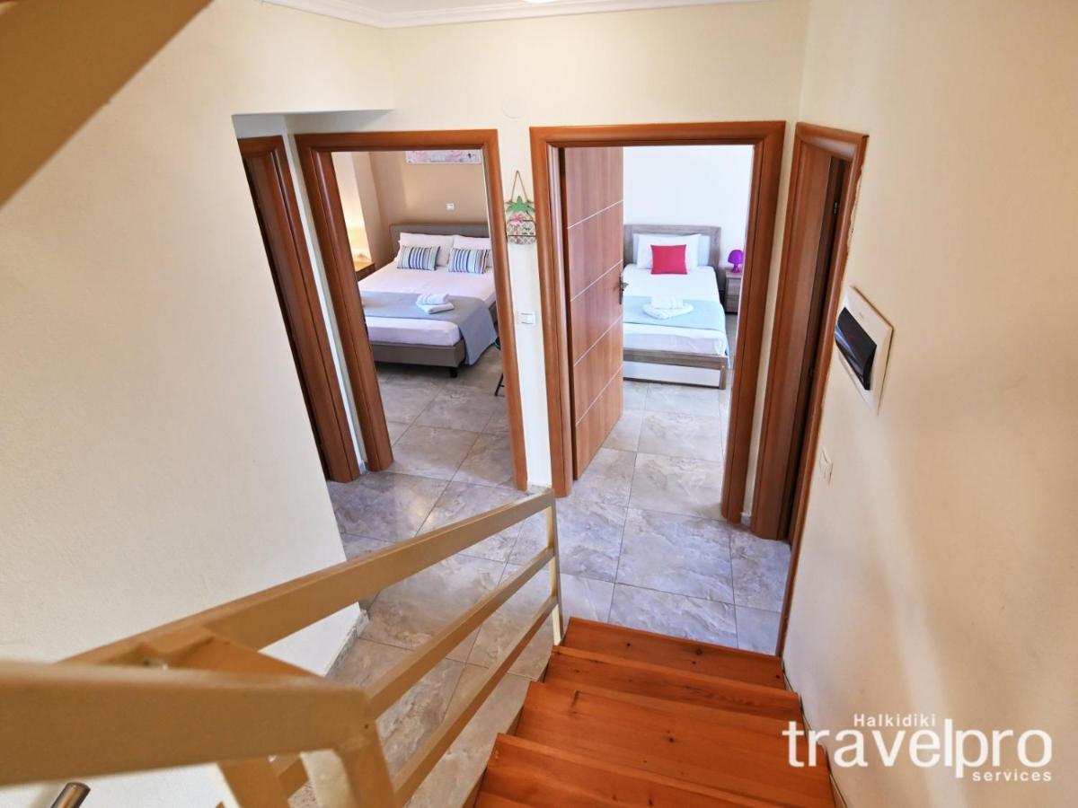 Villa Iris By Rentalspro Services - Agios Mamas Beach Eksteriør billede