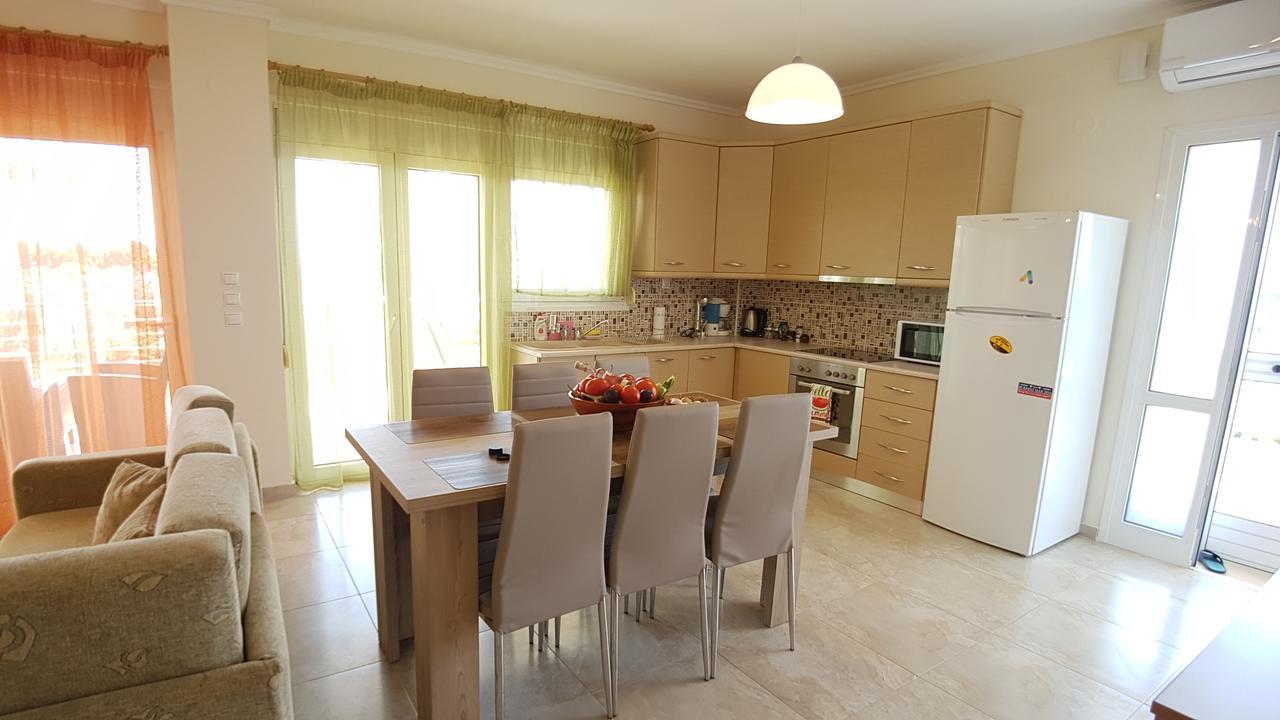 Villa Iris By Rentalspro Services - Agios Mamas Beach Eksteriør billede